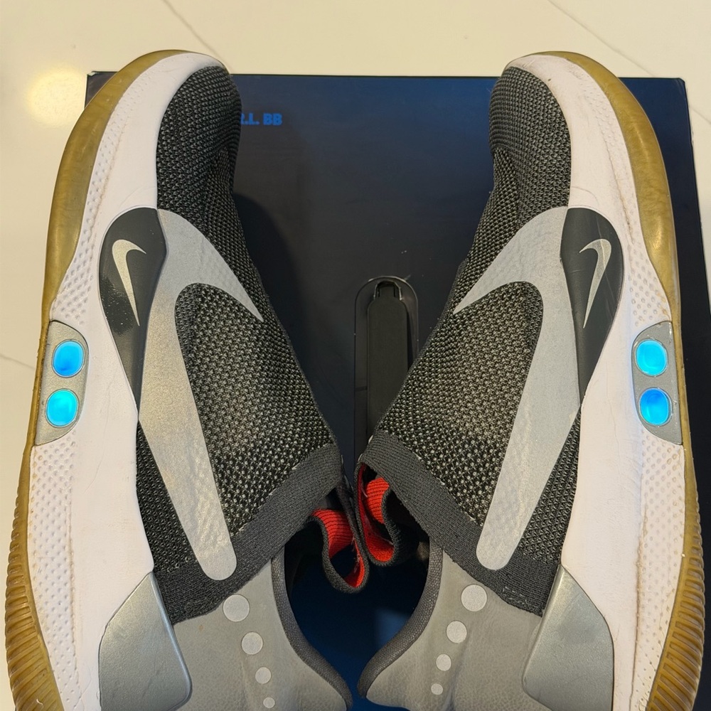 Nike AutoMax B.B. M12 Grey and Gum